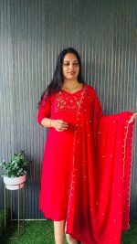 TOP & DUPATTA - Image 3